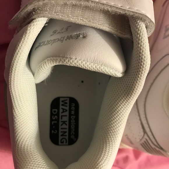 New Balance shoes - Picture 7 of 7